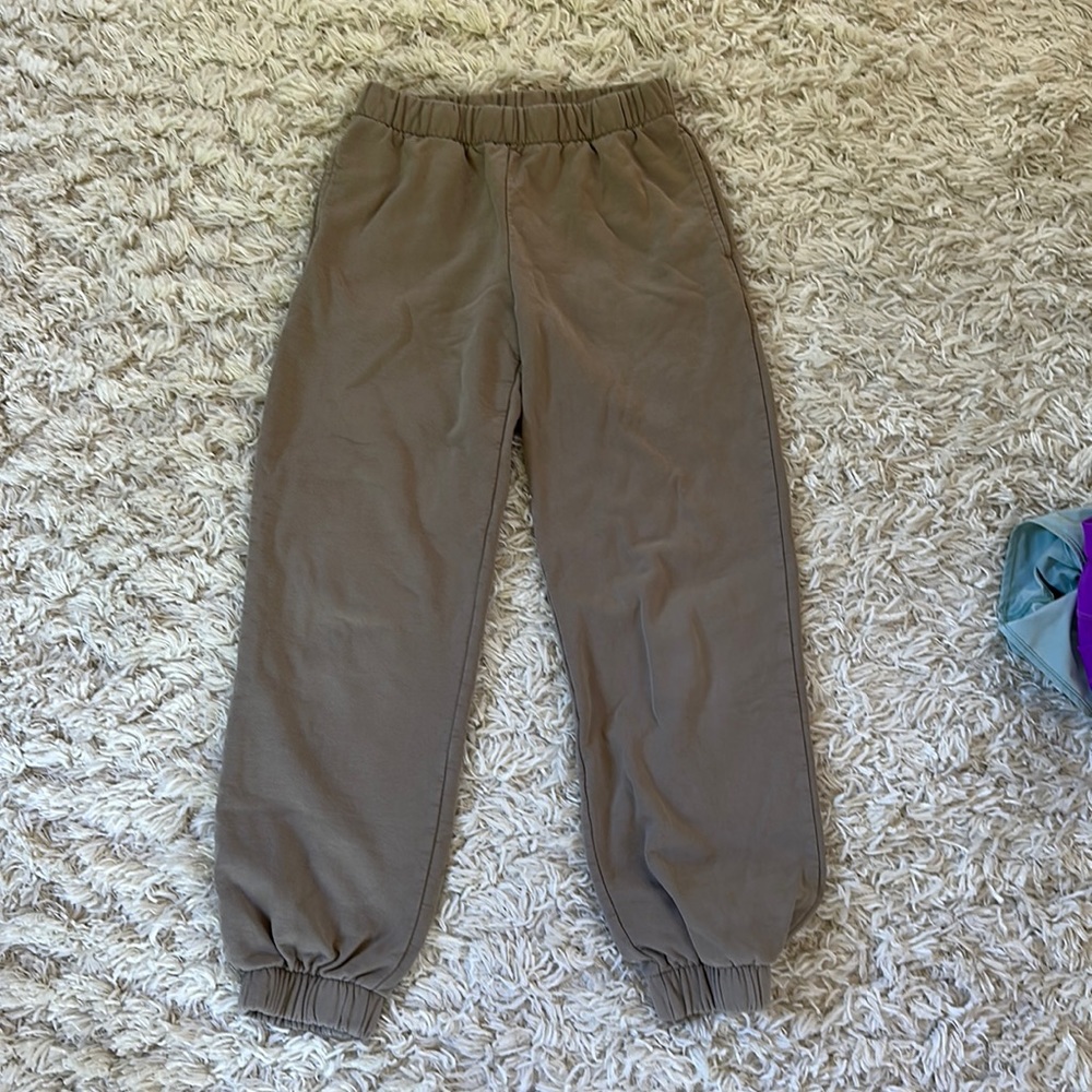 Tan brandy Melville sweatpants